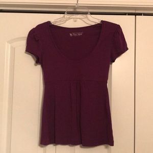 VS small purple top.